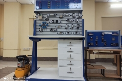 Pneumatic trainer kit