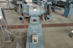Pedestal grinder