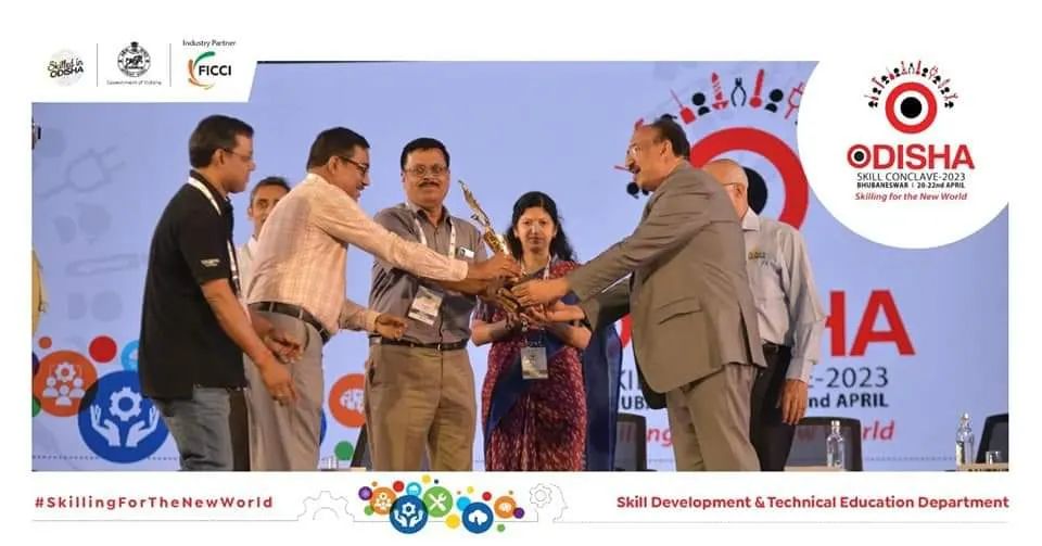 #Cuttack received an award for the #BestStallinDistrict category at #OdishaSkillConclave23